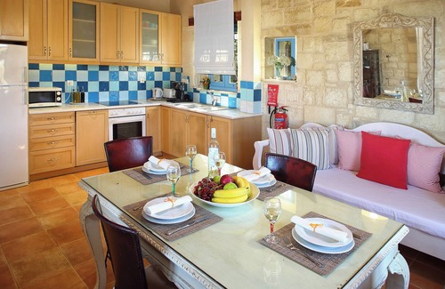 Rapaniana Villa | Beachfront villa with private pool,ping-pong & BBQ