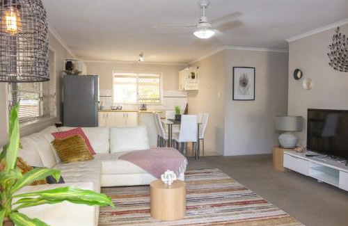 Bracken Ridge House | Beachside Bliss - 3BR Home