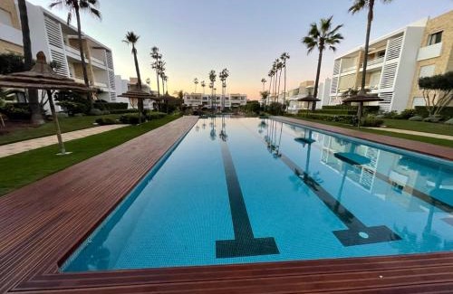 Tamariss Apartment | Beachside Charming Apartment