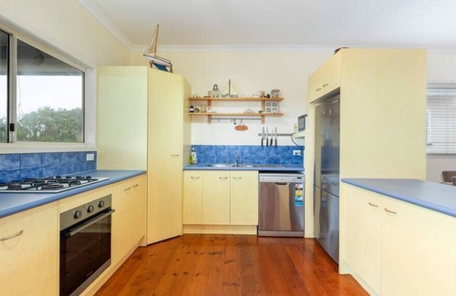Moffat Beach House | Beachside Living 5 Bedroom Home steps to Moffat!