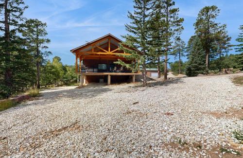 Deadwood House | Bear Butte Hideaway