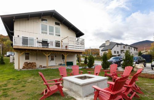 Killington House | BearForceOne - AC Hot Tub Pool table Grill FirePit