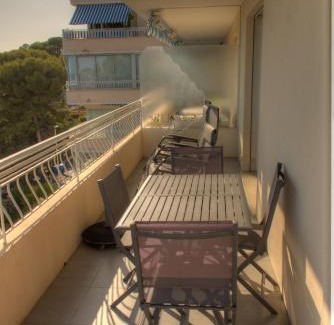 La Croix des Gardes Apartment | Beau 2 pièces 3 étoiles Vue Mer Garage Privé 150m plages wifi