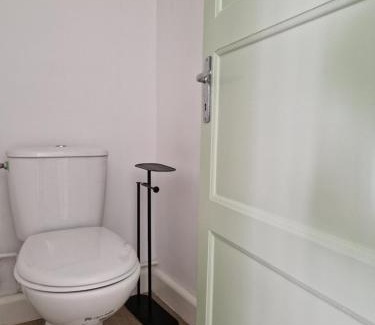 Ales Apartment | Beau T3 avec grande terrasse centre Alès