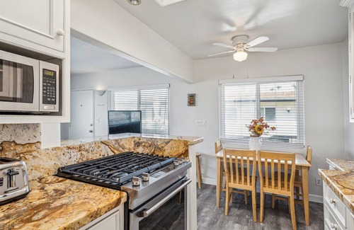 Carpinteria Condo | Beautiful 2 Bed Beach Condo #201 2 Bedroom Condo by Sunset Shores Condominiums
