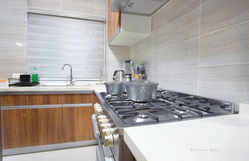Sakumono Apartment | Beautiful 2-bedroom apartment with AC in Sakumono
