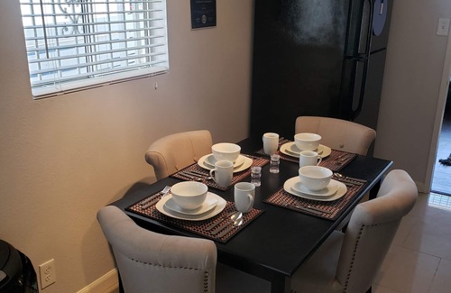 Pittmann House | Beautiful 2 bedroom cozy house