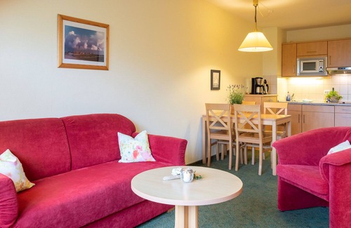 Spiekeroog Apartment | Beautiful 2-room apartment with balcony (east) in a central location