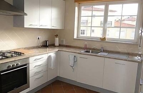 Praia del Rei House | Beautiful 3 Bed/3 Bath House w/Rear Garden, 2 Lg Balconies-Front & Rear