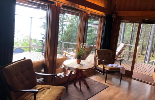 Levanger Cottage | Beautiful 3 Bed Cottage in Ytteroy, with seaview