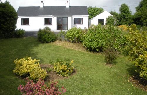 Connacht House | Beautiful 3-Bed House in Knock