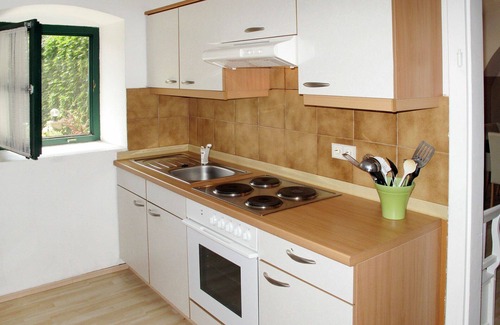 Morbisch am See Apartment | Beautiful apartment for 7 guests with WIFI, TV and terrace