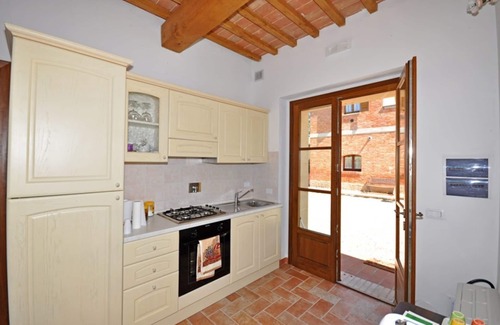 Gallina Apartment | Beautiful apartment for 6 guests with WIFI, pool and panoramic view, close to Montepulciano