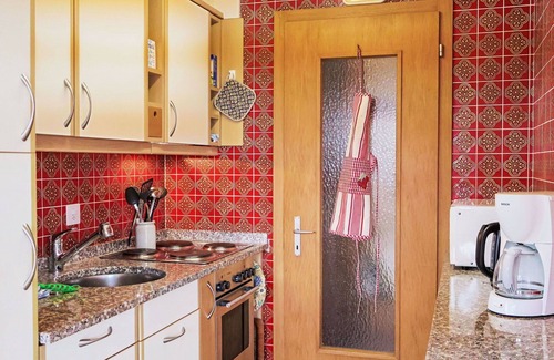 Sundlauenen Apartment | Beautiful apartment for 4 people with WIFI and patio