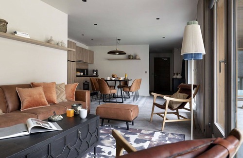 Val Claret Apartment | Beautiful apartment for 6 guests with WIFI, pool, TV and pets allowed