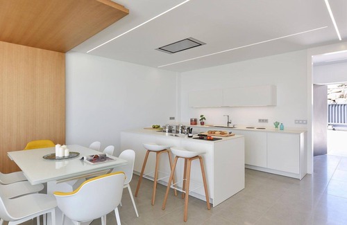 Salobre Villa | Beautiful apartment in villa with WIFI, private pool, A/C, TV, terrace and pets allowed
