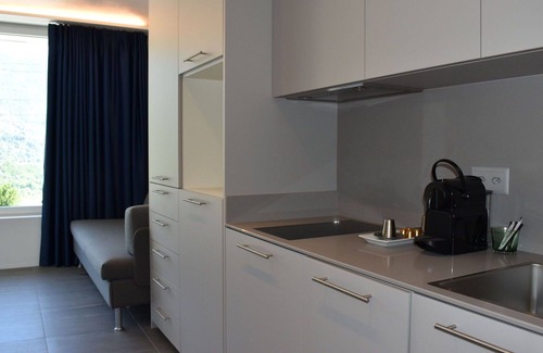 Centovalli Apartment | Beautiful apartment for 2 people with WIFI, pool, TV, patio, pets allowed and panoramic view