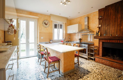 Corsanico Apartment | Beautiful apartment in Corsanico