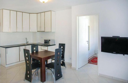Rozino Apartment | Beautiful apartment in Budva with 2 Bedrooms, WiFi and Outdoor swimming pool