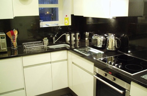 New Town Apartment | Beautiful Apartment in Edinburgh City Centre - License no. EH-69342-F