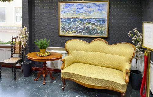 Skanninge Apartment | Beautiful Apartment In Skänninge