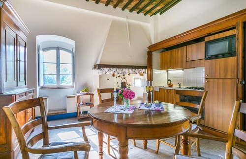 Stigliano Apartment | Beautiful apartment for 3 guests with WIFI, TV, patio, pets allowed and panoramic view