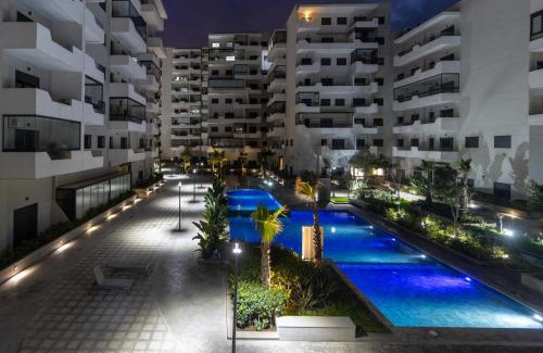 Ain Harrouda Apartment | Beautiful apartment with pool view
