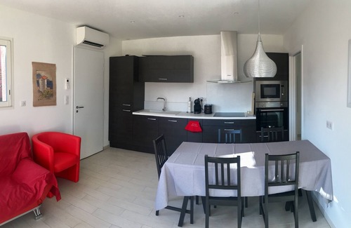 Propriano Apartment | Beautiful apartment with sea view, swimming pool, near beaches and port