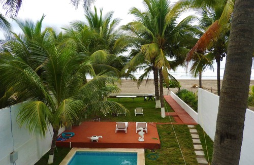 Barra de Santiago House | Beautiful beach house in Barra de Santiago, in front of the beach.