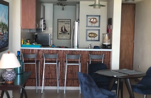Barrero Apartment | Beautiful Beachfront Apartment Apt. 503 -B