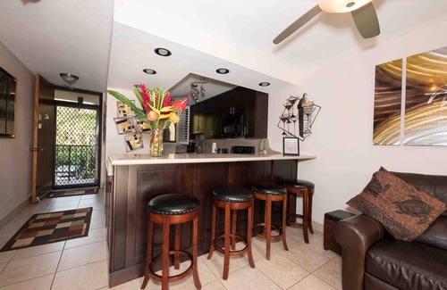 Maalaea Condo | Beautiful BeachFront condo Oceanview last minute special through 2025 180nt