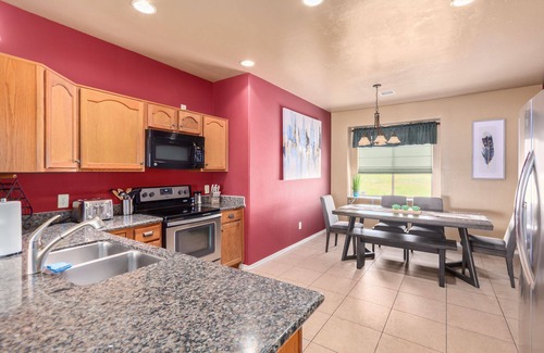 Pomerene House | Beautiful Benson Getaway with Hot Tub