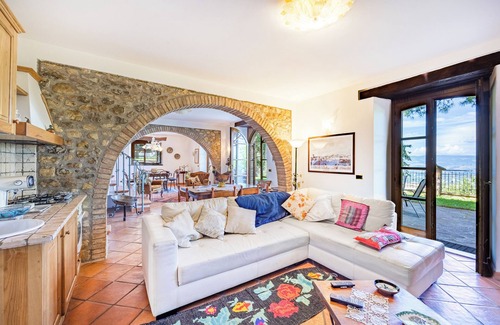 Ficulle Villa | Beautiful Casolare With Pool Among Green, Ficulle, Italy