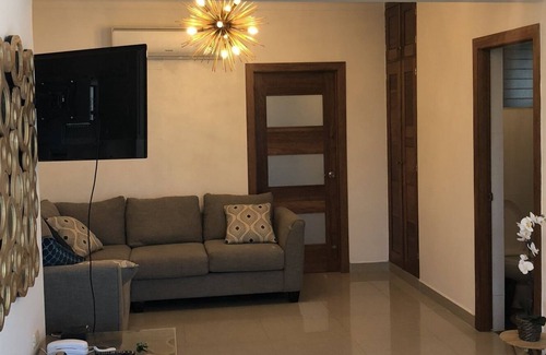Gascue Apartment | Beautiful chic apartment steps away from Zona Colonia. All Amenities!