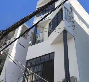 District 1 Apartment | Beautiful City Center Whole Townhouse in D1