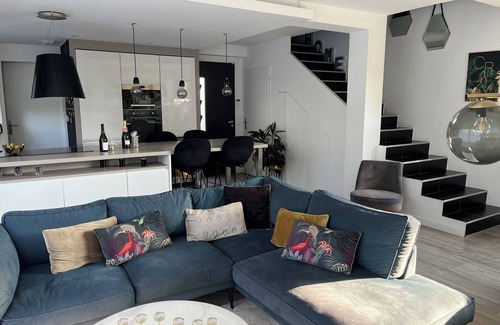 Lattes House | Beautiful contemporary house for 8 people