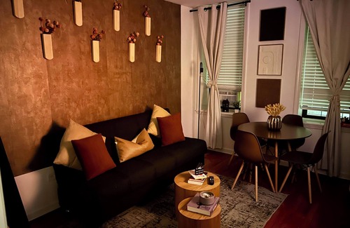 Upper Manhattan Apartment | Beautiful cozy two bedroom apartment in great location of NYC!