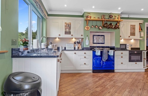 High Newton House | Beautiful Detached Property | Hot Tub | Sauna | Pass The Keys