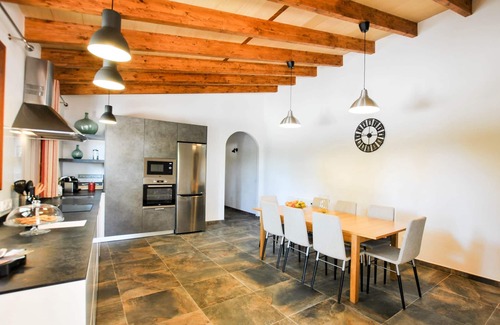 Santa Maria del Cami Villa | Beautiful Holiday Home “7Xemeneies” with Pool, Garden, Terraces & WiFi; Parking Available