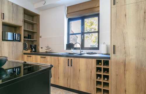 Turnhout House | Beautiful farmhouse for groups with indoor pool