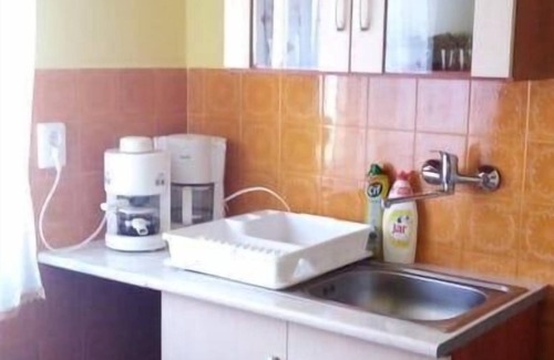 Fonyod House | Beautiful holiday home in Fonyód with barbecue and garden