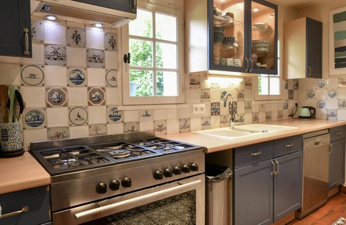 Yevre-la-Ville House | Beautiful home in Yèvre-la-Ville