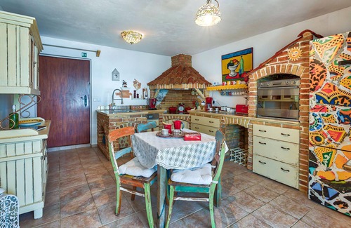 Municipality of Posedarje House | Beautiful home in Posedarje with WiFi