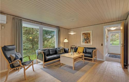 Spodsbjerg House | Beautiful Home In Rudkøbing With Wifi