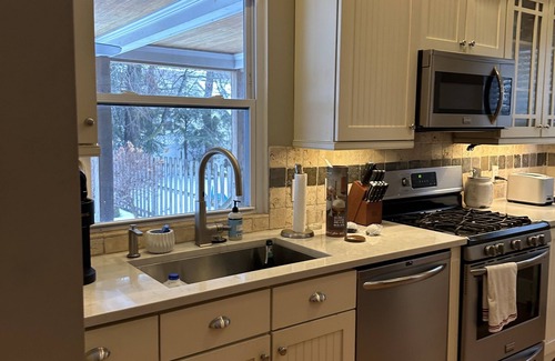 Rochester House | Beautiful Home in the best neighborhood in the city of Rochester