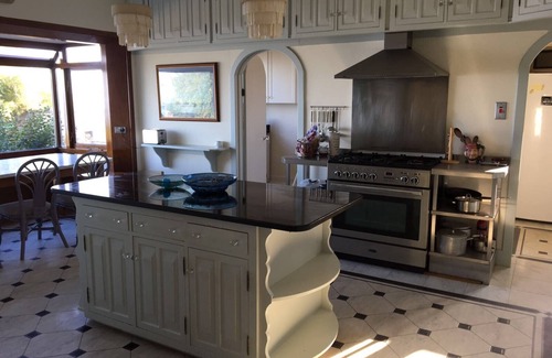 Seaview House | Beautiful house on the seafront in the centre of Seaview village