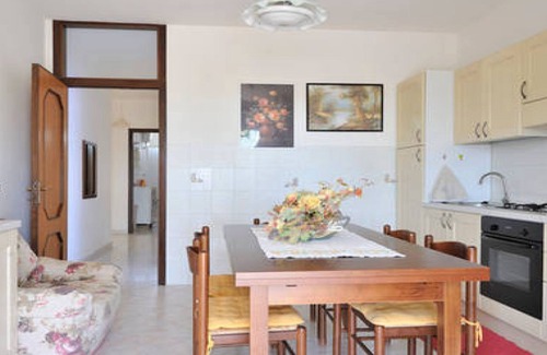 Girasole House | BEAUTIFUL HOLIDAY HOUSE 5 PLACES, VERANDA COPERTA, GARDEN, ALL SERVICES