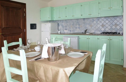 Santa Reparata Apartment | Beautiful apartment for 4 guests with A/C, pool, TV, terrace and pets allowed