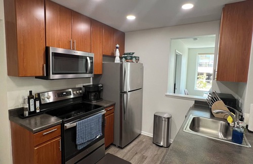 Downtown San Diego Apartment | Beautiful Little Italy home