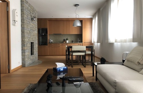 St. Moritz Apartment | Beautiful luxury apartment in the center of St. Moritz with private parking